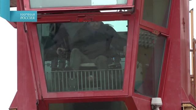 Сверхпроводящий магнит MPD доставлен в Дубну! смотреть онлайн