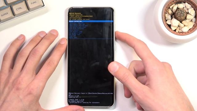 How to Enter Recovery Mode on SAMSUNG Galaxy S21 FE – Use Recovery Functions смотреть онлайн