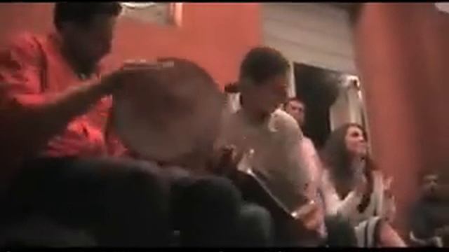 tarantella della vallata del Sant'Agata sonata a ballo con organetto e tamburello смотреть онлайн