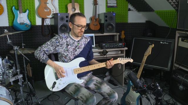 Aria Pro II STG-003/M VS. Fender Player Stratocaster MN смотреть онлайн