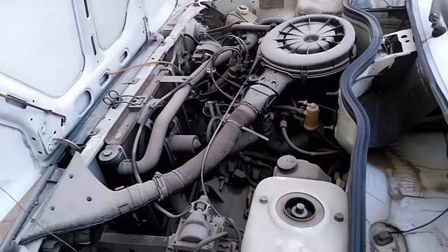 Dedemin Arabası (1996 Renault 9 Spring ) смотреть онлайн