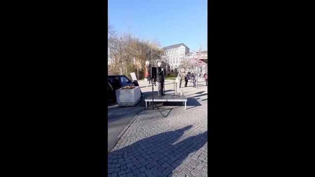 Montagsdemo mit Martin Kohlmann смотреть онлайн