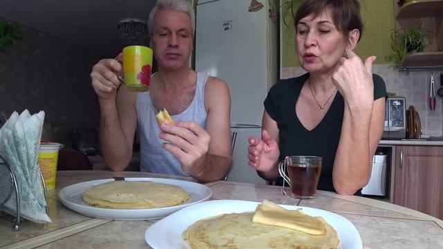 Блины на вид- как Оренбуржский платок. Вымахал замиакулькас. Были в магазинах. смотреть онлайн