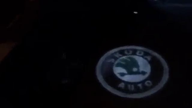 LED Door Courtesy Light - CAR LOGO Skoda смотреть онлайн