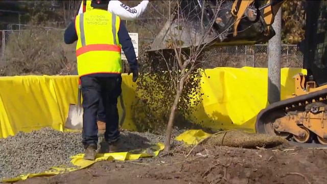 Southeast San Diego neighbors fear more flooding after Mayor Gloria issues evacuation warning смотреть онлайн