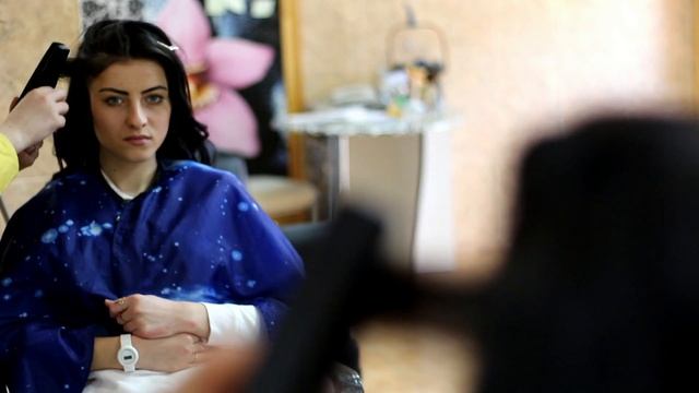 Свадебная, вечерняя прическа, прическа на выпускной смотреть онлайн