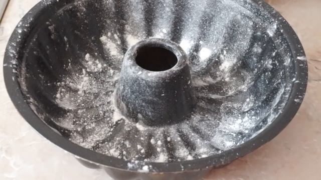 ТВОРОЖНЫЙ КЕКС с изюмом и сахарной глазурью на желатине смотреть онлайн