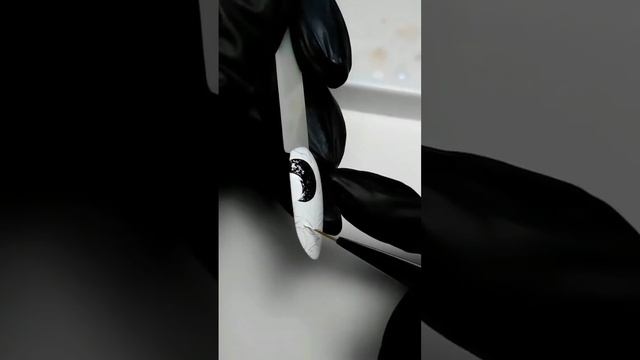Забавный художественный дизайн ногтей Микки Маус пошагово ✨ смотреть онлайн