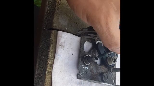 Ремонт замка водительской двери Ауди 100 С4 смотреть онлайн