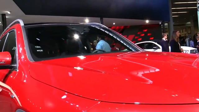 2020 Mercedes GLB Class AMG GLB35 Special Edition Design Special First Impression Lookaround смотреть онлайн