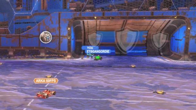 I'M ACTUALLY INSANE AT THIS GAME!! Funniest Rocket League Team смотреть онлайн