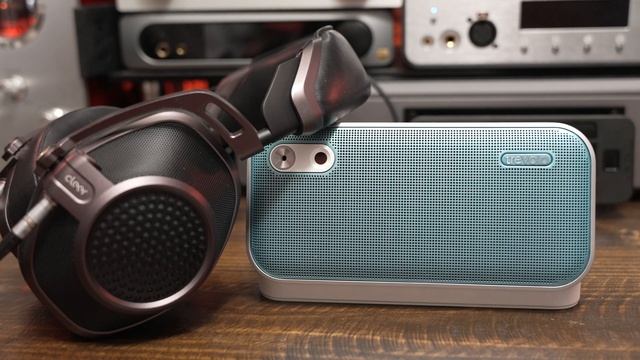 BenQ Trevolo U - A Portable Speaker With Unusual Options ("Dialogue Speaker"/"Voice Clarity") смотреть онлайн