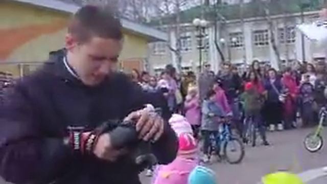 MOV04128 28.04.2013 Ижевск День танцев смотреть онлайн