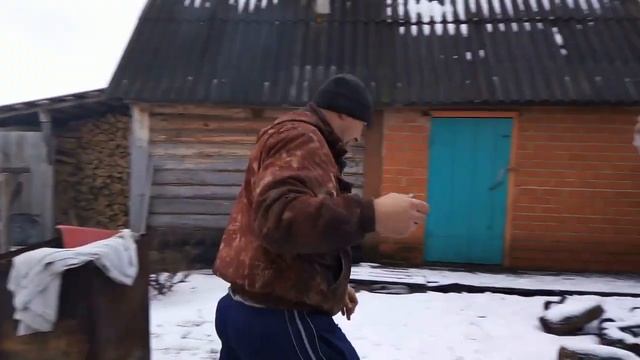 САЛО ГОРЯЧЕГО КОПЧЕНИЯ В БОЧКЕ, ДЕЛАЕТ ВИТЯ смотреть онлайн