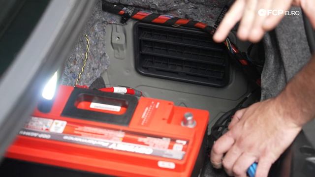 BMW E90 M3 Battery Replacement DIY (2008-2013 BMW E90, E92, E93 M3) смотреть онлайн