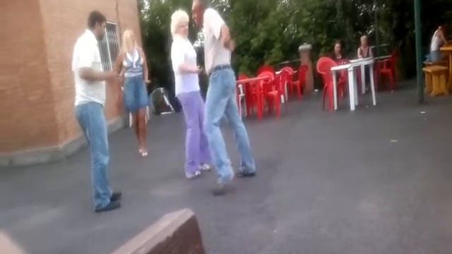 Эх, гуляй народ! Танцы на шашлычке в Зеленой роще смотреть онлайн