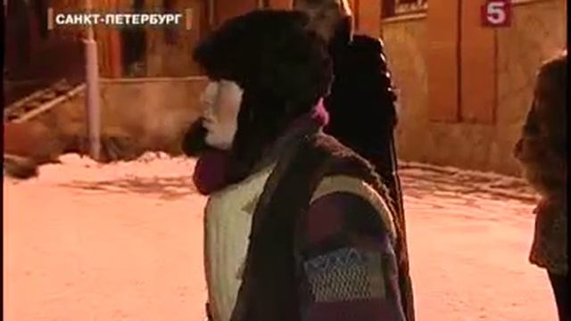 СТАЯ СОБАК НАПАДАЕТ НА ЛЮДЕЙ смотреть онлайн