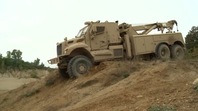 Navistar Defense MRV-2 Highlights смотреть онлайн