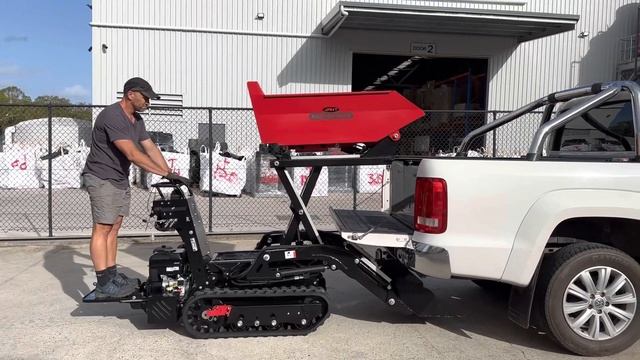 ANT BY800 MINI DUMPER LOADING VW AMAROK смотреть онлайн