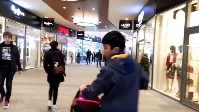 Fashion Arena Prague Outlet смотреть онлайн