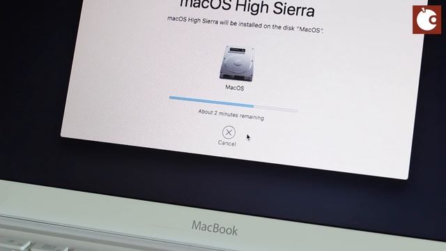 MacBook (Late 2009, A1342) Unibody SSD-Einbau смотреть онлайн