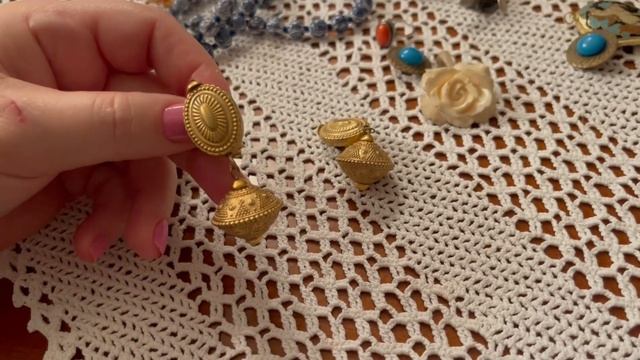 Винтажные украшения . Покупки с блошиного рынка Франции. Броши ,клипсы ,бусы ,кулоны. Старые вещи. смотреть онлайн