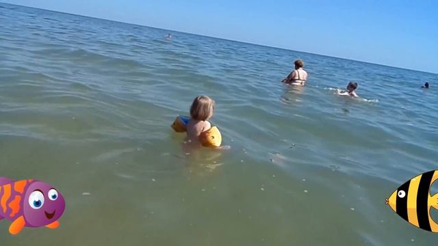 плаваем в море с нарукавниками смотреть онлайн