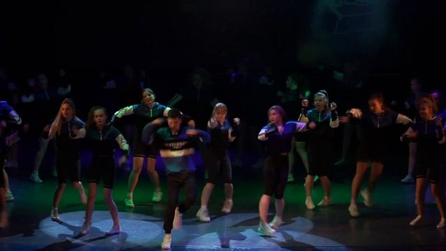 Современные танцы дети • Школа танцев Metro Dance в Смоленске смотреть онлайн