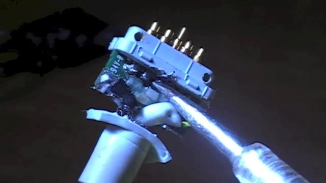 Macbook MagSafe T-Connector Repair - Ремонт коннектора смотреть онлайн
