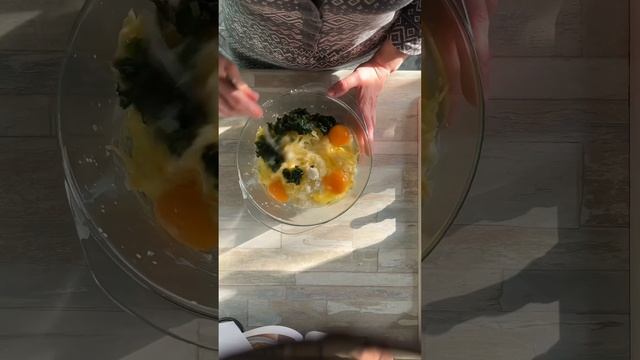 Пирог с черемшой и адыгейским сыром? смотреть онлайн