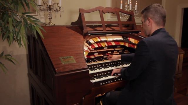 MARK HERMAN | There's a Wurlitzer in the basement! смотреть онлайн