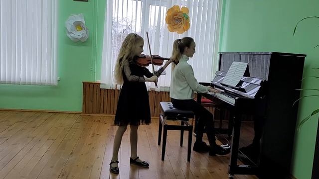 Козловская Анна, младшая группа, скрипка, Радунская ДШИ смотреть онлайн