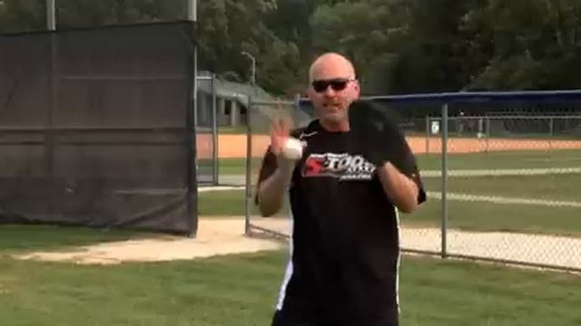 Training tips with Cal and Bill Ripkin: The Quick Hands Trainer смотреть онлайн