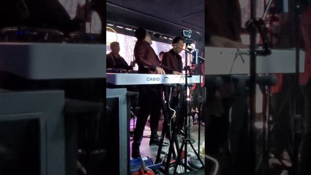 aquí en la victoria coco bongo,alcade la sonora смотреть онлайн