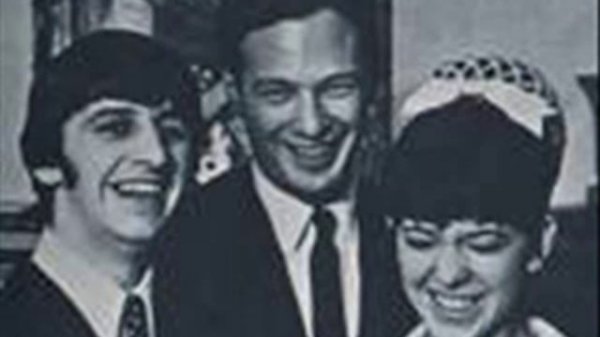 The Beatles- And I Love Her