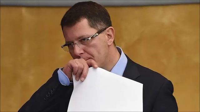 ДЕПУТАТУ НАДАВАЛИ ПО МОРДЕ \ О ПРЕКРАСНОМ смотреть онлайн