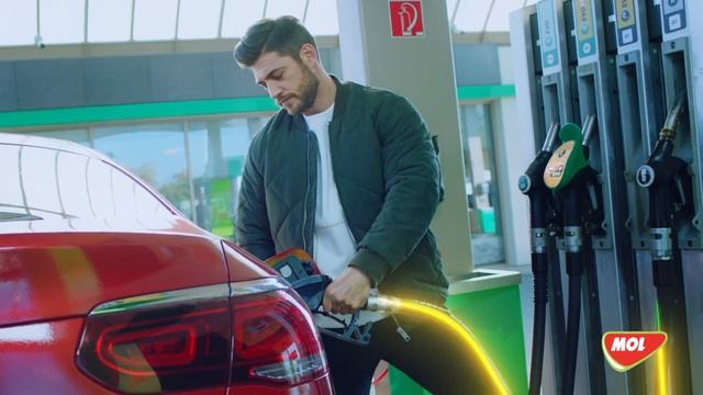 Tankuj MOL EVO a vyhraj Mercedes-Benz GLC смотреть онлайн