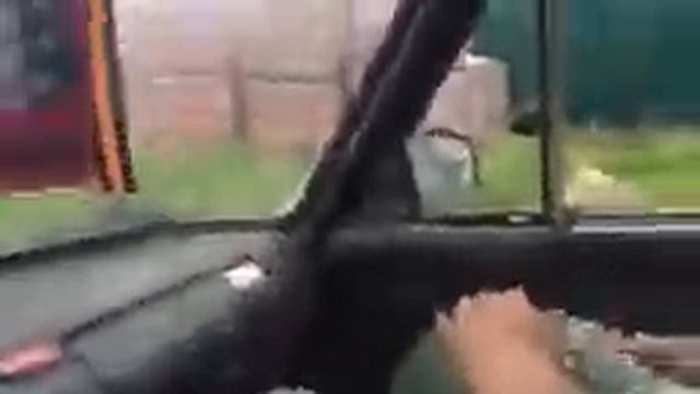 Леха хлопает дверью 10 часов и 36 секунд смотреть онлайн