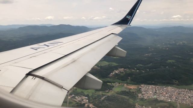 Pouso aeroporto de Guarulhos -landing Guarulhos Airport смотреть онлайн