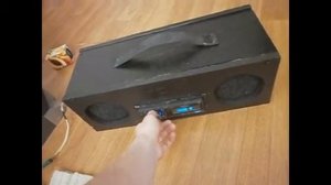 Бумбокс из автомагнитолы