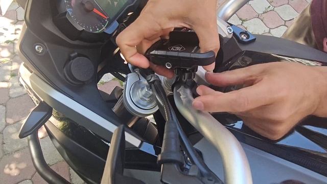 Telefon Tutucu, Jawa RVM 500 Adventure смотреть онлайн