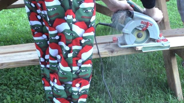 ГИТАРА из программы "ОЧУМЕЛЫЕ РУЧКИ" | проверяем DIY из телевизора смотреть онлайн