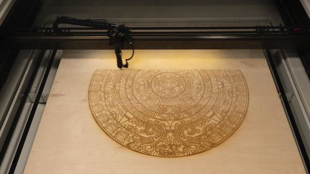 Гравировка календаря майя на фанере и конкурс в группе вк. смотреть онлайн