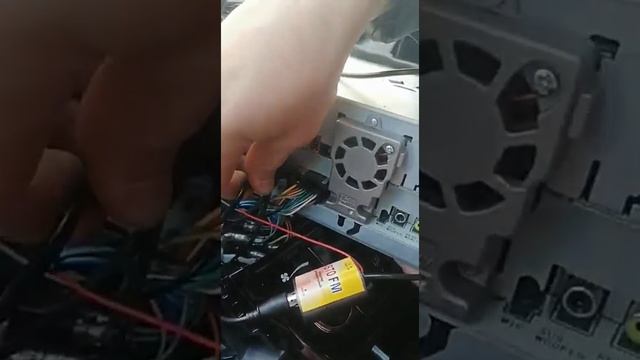 как вытащить автомагнитолу с панели управления таета Карола Филдер смотреть онлайн