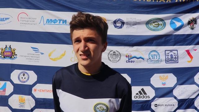 Футболист РГЭУ (РИНХ) Эмиль Джемилев после матча РИНХ - ДВФУ (0:2) смотреть онлайн