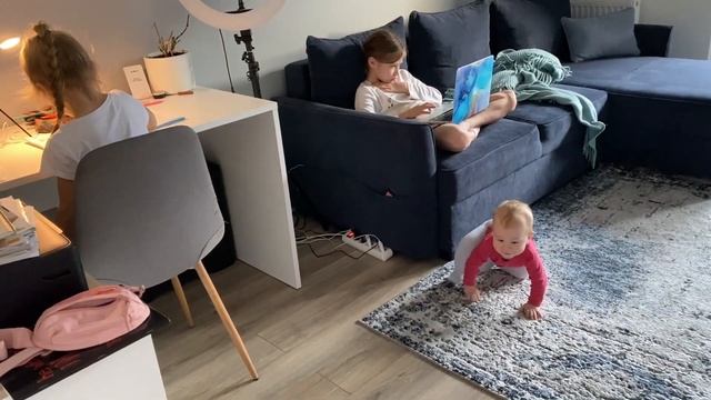 ВЛОГ 37 / Варшава / Праздник всех святых. Прививки. Проездной для школьника | Nadiia Zhuk | Надя Жу смотреть онлайн