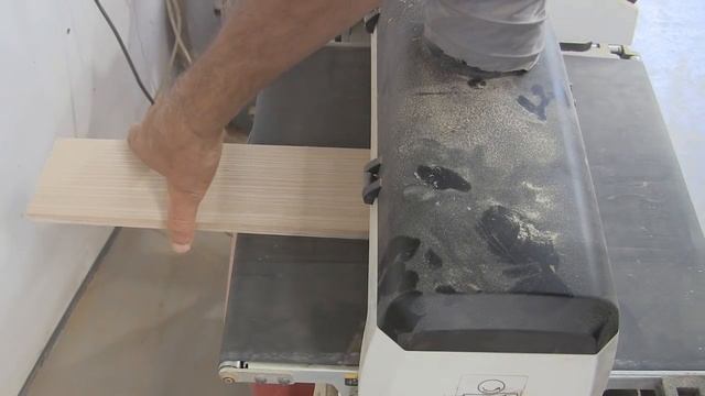 Стол подставка под тяжелый аквариум. Table for heavy aquarium. смотреть онлайн