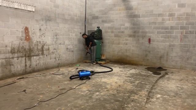 BRAND NEW DREAM SHOP BUILD REVEAL!! Transforming an OLD HUGE NAPA Shop!! Ep.1 смотреть онлайн