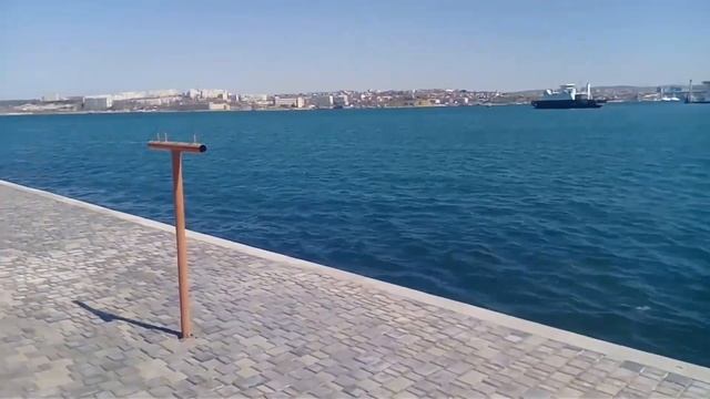 Как Севастополь готовится к пляжному сезону.Пляж Хрустальный. смотреть онлайн