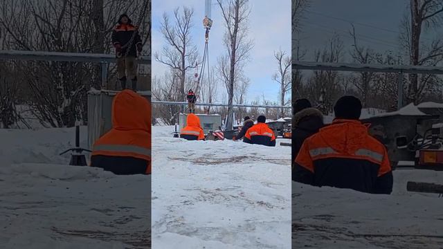 погрузка контейнера пошла не по плану #спецтехника #кран #кранманипулятор #техника #погрузка